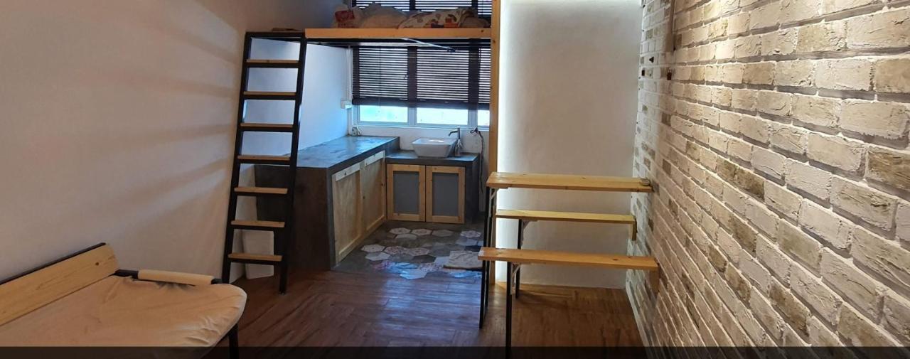 Tiny Home Мири Экстерьер фото