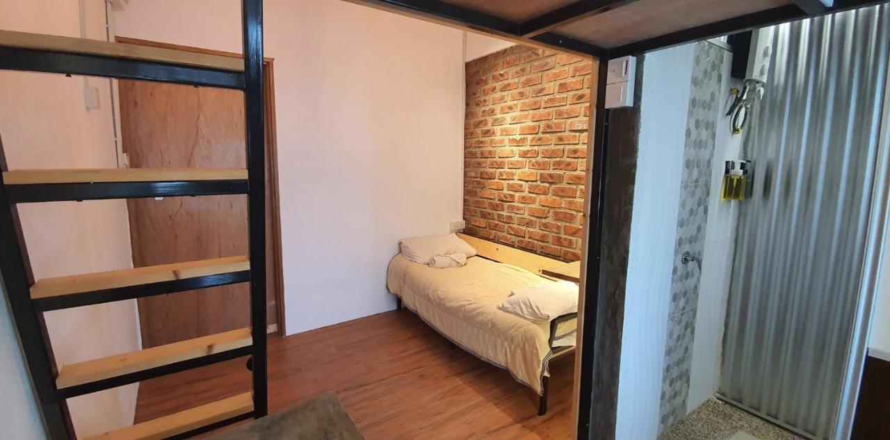 Tiny Home Мири Экстерьер фото